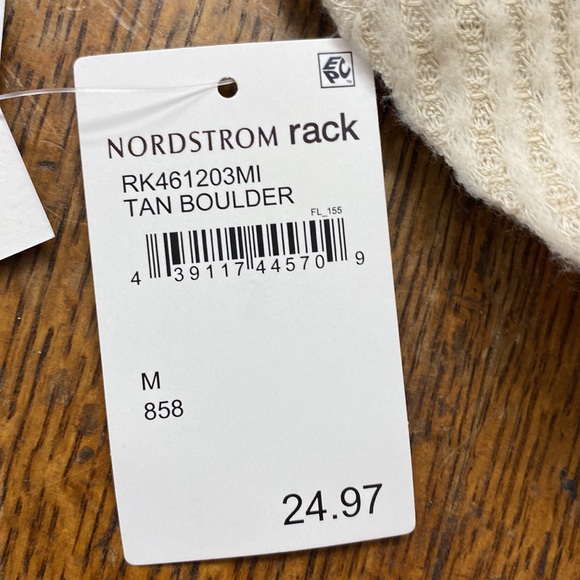 Abound Nordstrom V-Neck Thermal Top NWT Size Medium - Picture 8 of 11